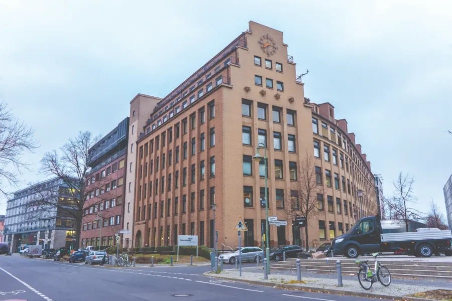 Image of the building of Whitecliffe University of Applied Sciences in Berlin, Germany